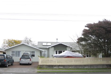 Photo of property in 198 Carrington Street, Lower Vogeltown, New Plymouth, 4310