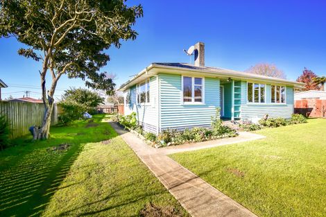 Photo of property in 10 Robert Grigg Place, Hamilton East, Hamilton, 3216