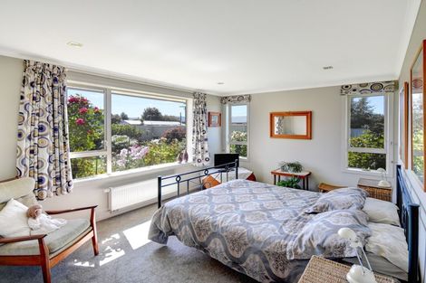 Photo of property in 2 Kura Place, Mosgiel, 9024