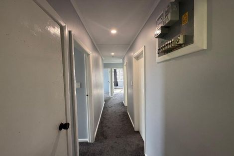 Photo of property in 12 Gear Terrace, Ranui, Porirua, 5024