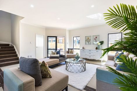 Photo of property in 4225c Great North Road, Glendene, Auckland, 0602