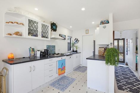Photo of property in 3/4u Richard Street, Titahi Bay, Porirua, 5022