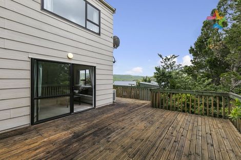 Photo of property in 6a Mossburn Grove, Kelson, Lower Hutt, 5010