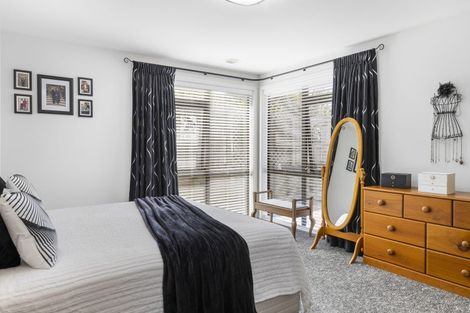 Photo of property in 32 Huka Heights Drive, Rangatira Park, Taupo, 3330