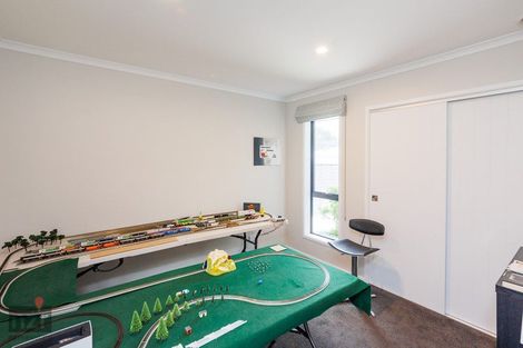 Photo of property in 33 Monarch Drive, Ashhurst, 4810