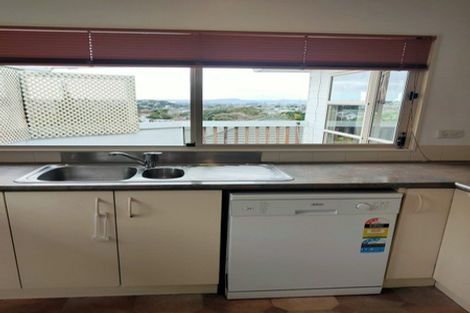 Photo of property in 79 Garton Drive, Massey, Auckland, 0614