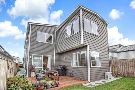 Photo of property in 27 Lusitano Drive, Karaka, Papakura, 2113