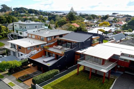 Photo of property in 15 Fillis Street, New Plymouth, 4310