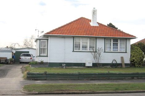 Photo of property in 45 Ross Crescent, Fairfield, Hamilton, 3214