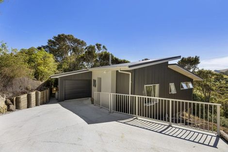 Photo of property in 11 Treetop Drive, Portobello, Dunedin, 9014