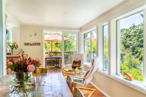 Photo of property in 3 Waitohu Road, York Bay, Lower Hutt, 5013