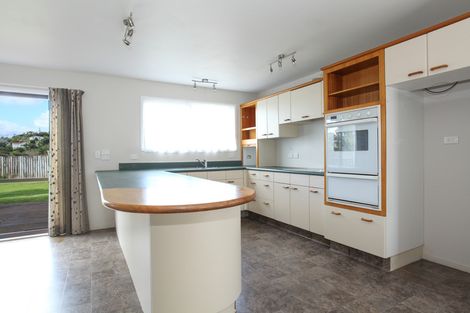 Photo of property in 5 John Street, Raglan, 3225