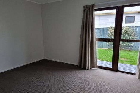 Photo of property in 46 Bodmin Terrace, Camborne, Porirua, 5026