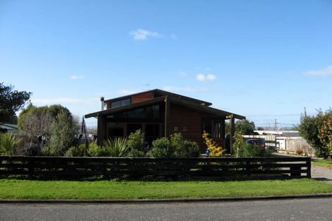 Photo of property in 25 East Street, Greytown, 5712