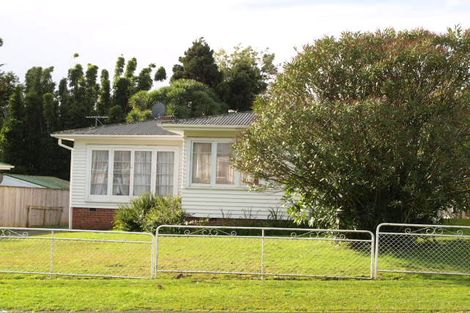 Photo of property in 23 Hallberry Road, Mangere East, Auckland, 2024