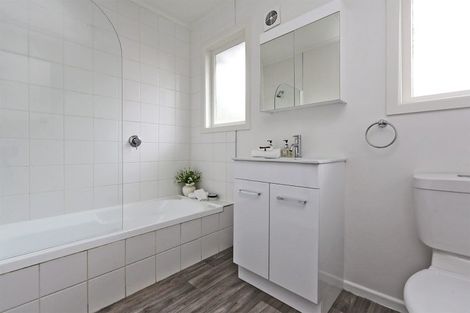 Photo of property in 6 O'connell Place, Havelock North, 4130