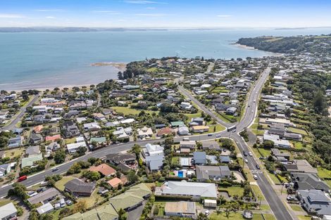 Photo of property in 86 Tiri Road, Tindalls Beach, Whangaparaoa, 0930