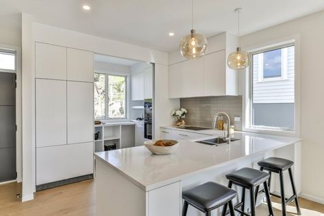 Photo of property in 200 Landmark Terrace, Orewa, 0931