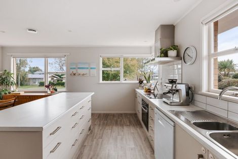 Photo of property in 7 Ngahere Street, Otumoetai, Tauranga, 3110