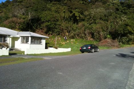 Photo of property in 5 Leith Crescent, Greymouth, 7805