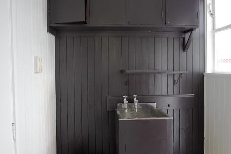 Photo of property in 34 Clyde Crescent, Roslyn, Palmerston North, 4414