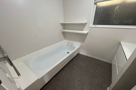 Photo of property in 14a Sussex Street, Levin, 5510