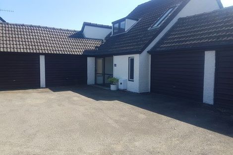 Photo of property in 40 Manuka Street, Hokowhitu, Palmerston North, 4410