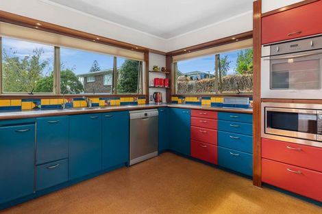 Photo of property in 18 Matipo Avenue, Pomare, Rotorua, 3015