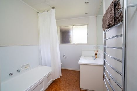 Photo of property in 799 Acacia Bay Road, Acacia Bay, Taupo, 3330