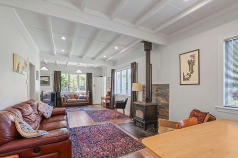 Photo of property in 14 Grey Street, Marton, 4710