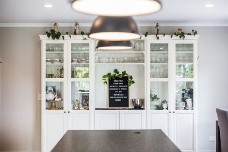 Photo of property in 11 Te Puia Drive, Aotea, Porirua, 5024