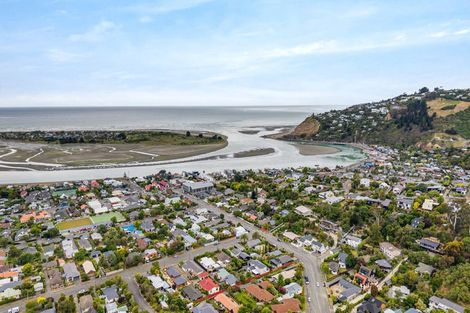 Photo of property in 30 Challenger Lane, Redcliffs, Christchurch, 8081