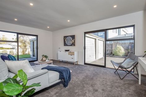 Photo of property in 214 Riverlaw Terrace, Saint Martins, Christchurch, 8022