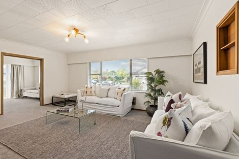 Photo of property in 8 Durham Drive, Havelock North, 4130