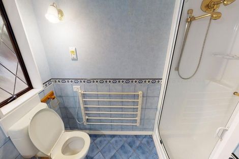 Photo of property in 53 Clifton Terrace, Fitzherbert, Palmerston North, 4410