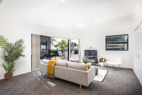 Photo of property in 34 Nadine Stanton Drive, Bell Block, New Plymouth, 4312