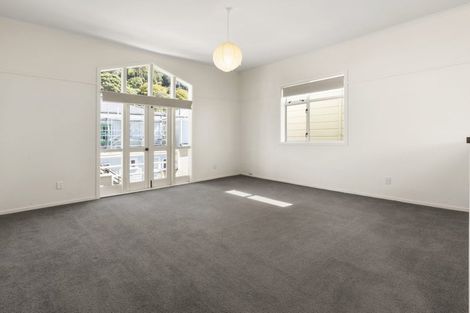 Photo of property in 80 Tinakori Road, Thorndon, Wellington, 6011