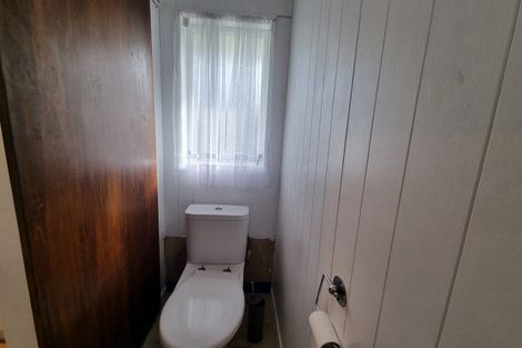 Photo of property in 45 Hobsonville Road, West Harbour, Auckland, 0618