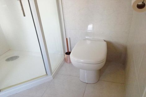 Photo of property in 15 Wallath Road, Westown, New Plymouth, 4310