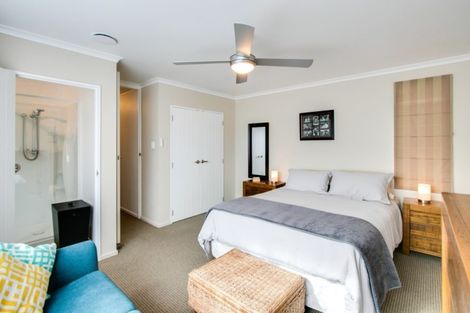 Photo of property in 2 Otatara Road, Taradale, Napier, 4112