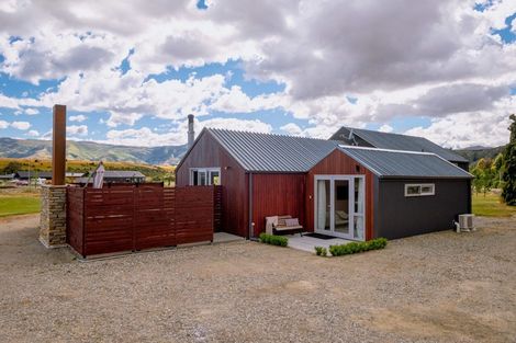 Photo of property in 3838 Luggate-cromwell Road, Luggate, Cromwell, 9383