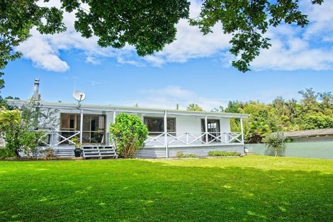 Photo of property in 10 Dillon Bell Road, Whataupoko, Gisborne, 4010