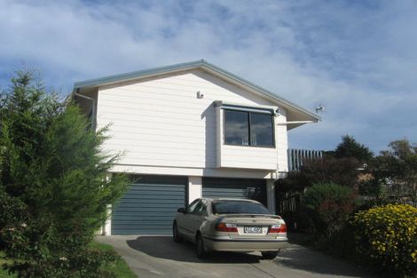 Photo of property in 16a Rose Street, Ranui, Porirua, 5024