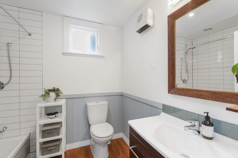 Photo of property in 80 Martin Avenue, Beckenham, Christchurch, 8023