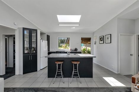 Photo of property in 1713 Matapouri Road, Matapouri, Whangarei, 0173