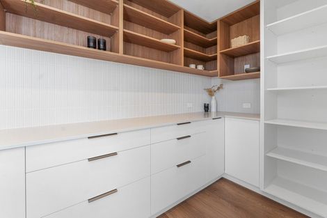 Photo of property in 17 Keri Rua Road, Leamington, 3495