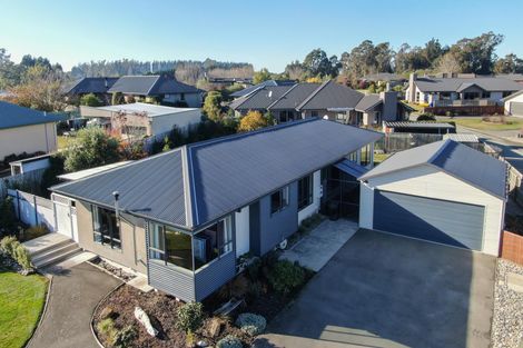 Photo of property in 60 Essex Street, Weston, Oamaru, 9401