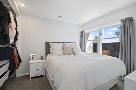 Photo of property in 15b Landscape Road, Pukekohe, 2120