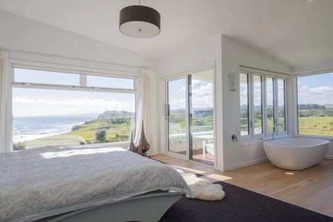 Photo of property in 154 Waitoetoe Road, Mimi, Urenui, 4377