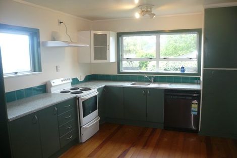 Photo of property in 20a Glengarry Road, Glen Eden, Auckland, 0602